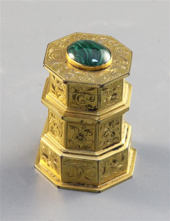 A gilt metal inkwell, c.1840, 2.5in.
